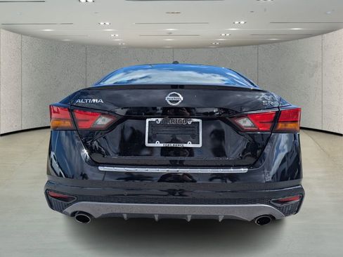 Used 2022 Nissan Altima 2.5 SR image 4