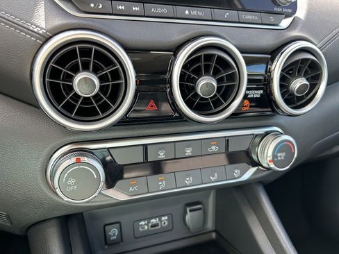 New 2025 Nissan Sentra SV image 27