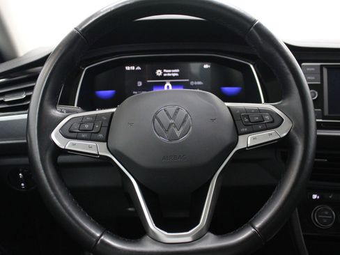 Used 2023 Volkswagen Jetta SE FWD image 29