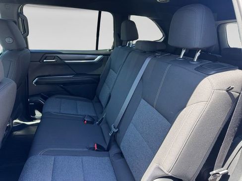 Used 2025 GMC Acadia Elevation w/ LPO, Floor Liner Package image 22