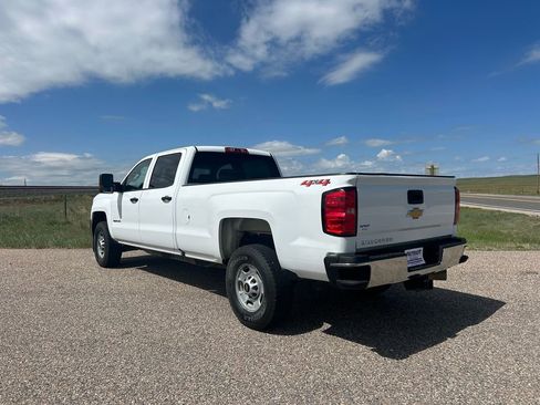 Used 2019 Chevrolet Silverado 2500 W/T w/ WT Convenience Package AWD/4WD image 3
