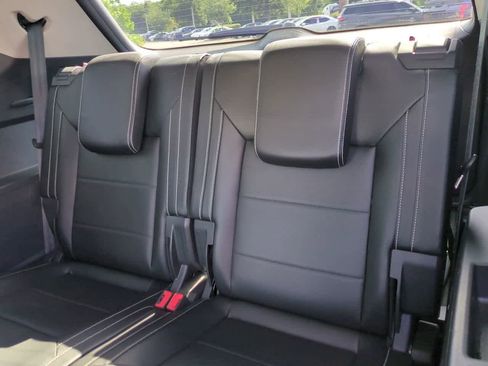 Used 2022 Volkswagen Atlas SE FWD image 13