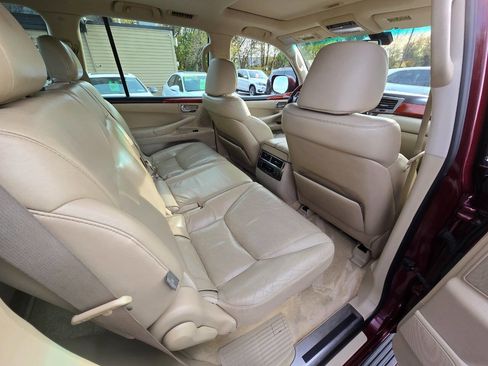 Used 2008 Lexus LX 570 4WD image 33