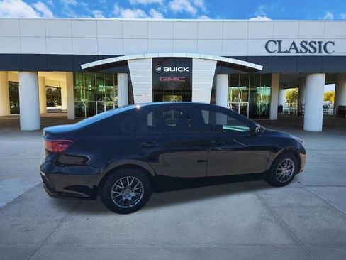 Used 2020 Kia Forte Sedan image 8