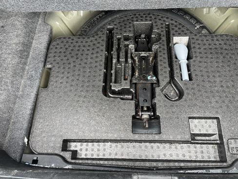 Used 2019 Honda Accord LX image 16