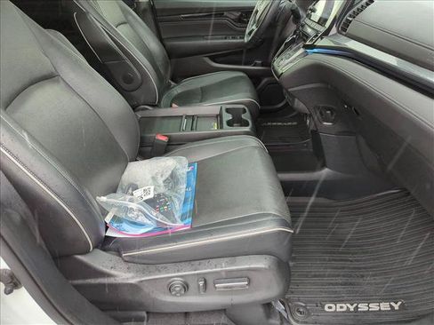 Used 2022 Honda Odyssey Elite image 22