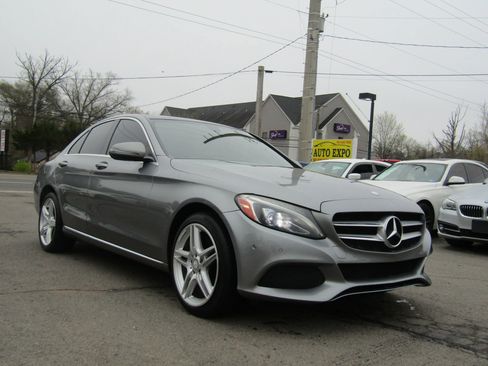Used 2016 Mercedes-Benz C 300 4MATIC Sedan image 1