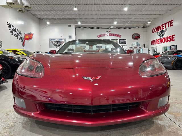 Used 2007 Chevrolet Corvette Convertible w/ Preferred Equipment Group RWD image 24