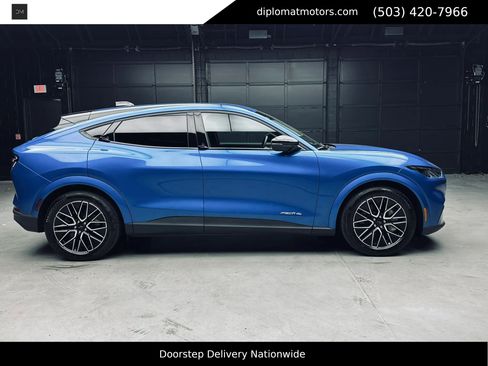Used 2026 Ford Mustang Mach-E Premium AWD/4WD image 8