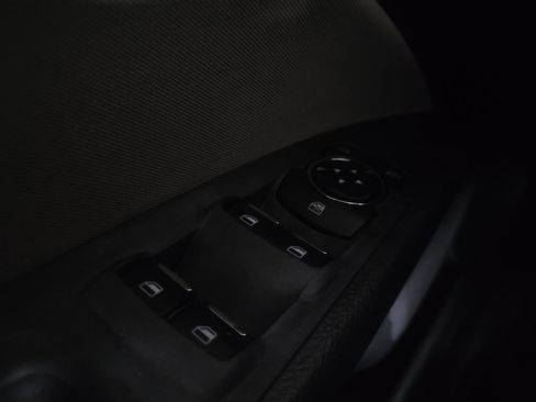Used 2017 Ford Fusion S FWD image 27