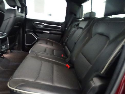 Used 2022 RAM 1500 Laramie AWD/4WD image 4