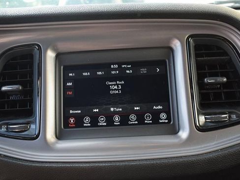 Used 2023 Dodge Challenger SXT image 18