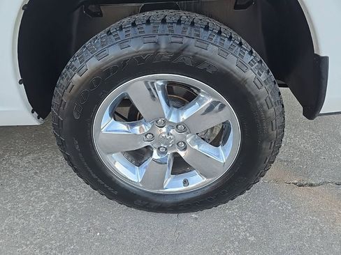 Used 2019 RAM 1500 Big Horn image 26