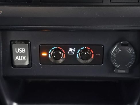 Used 2019 Toyota 4Runner Limited AWD/4WD image 28