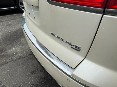 Used 2015 Buick Enclave Premium w/ Trailering Package AWD/4WD image 9