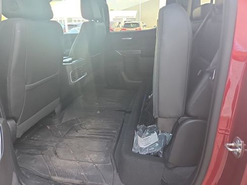 Used 2019 Chevrolet Silverado 1500 LTZ w/ LTZ Plus Package AWD/4WD image 14