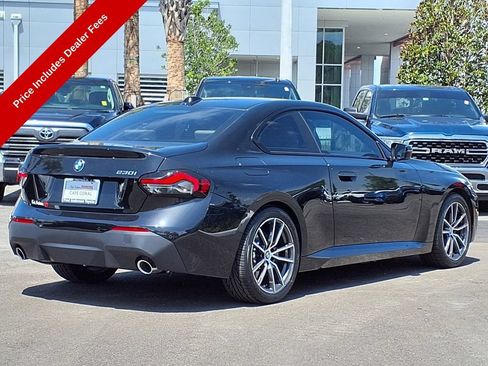 Used 2025 BMW 230i Coupe w/ Premium Package RWD image 8