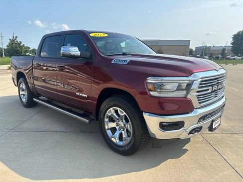 Used 2024 RAM 1500 Laramie AWD/4WD image 40