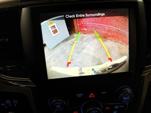 Used 2016 RAM 2500 Laramie w/ Convenience Group image 50