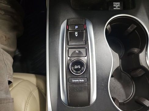 Used 2018 Acura MDX SH-AWD image 23