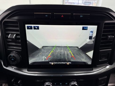 Used 2022 Ford F150 XLT w/ Equipment Group 302A High image 19