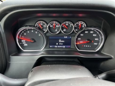 Used 2021 Chevrolet Silverado 1500 LT image 12