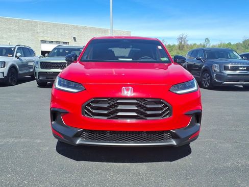 Used 2025 Honda HR-V Sport image 3