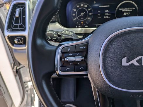 Certified 2023 Kia Sorento SX FWD image 32