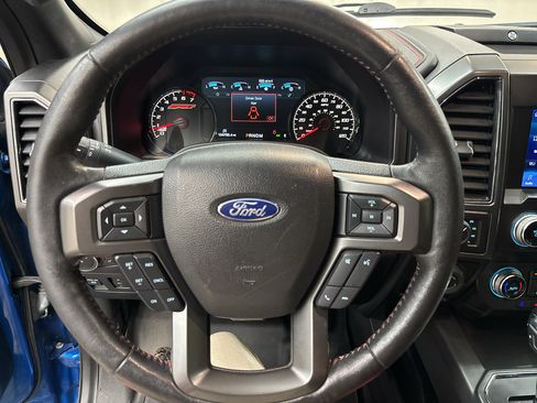 Used 2019 Ford F150 Lariat w/ Equipment Group 502A Luxury AWD/4WD image 24