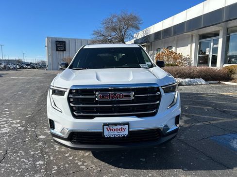 New 2026 GMC Acadia Elevation AWD/4WD image 4