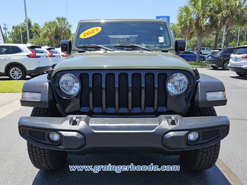 Used 2021 Jeep Wrangler Sport AWD/4WD image 8