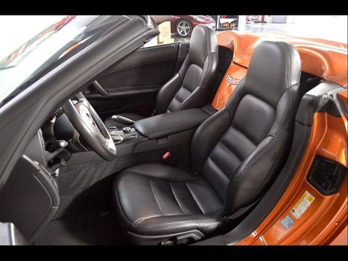 Used 2008 Chevrolet Corvette Convertible w/ Preferred Equipment Group RWD image 13