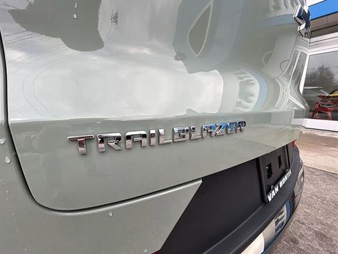 Used 2024 Chevrolet TrailBlazer ACTIV FWD image 32