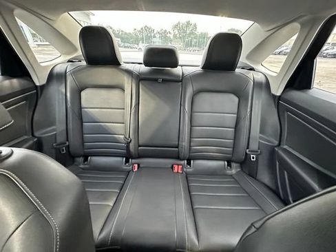 Used 2021 Volkswagen Jetta SEL FWD image 26