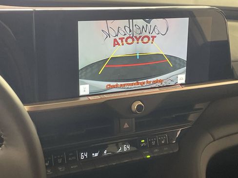 New 2026 Toyota Crown Signia image 16