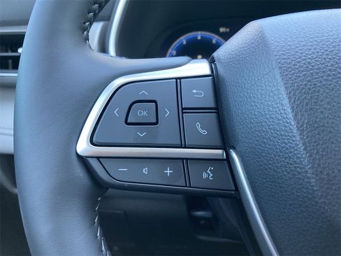 New 2026 Toyota Highlander Limited image 7