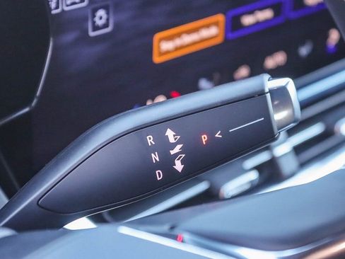 New 2026 Chevrolet Equinox EV LT image 18