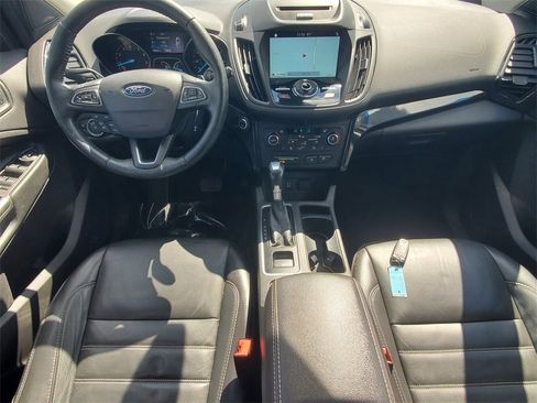 Used 2017 Ford Escape Titanium image 14