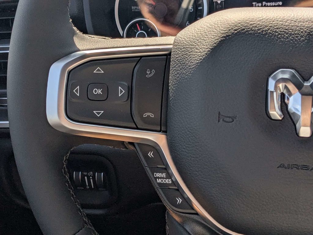 New 2026 RAM 1500 Big Horn AWD/4WD image 21