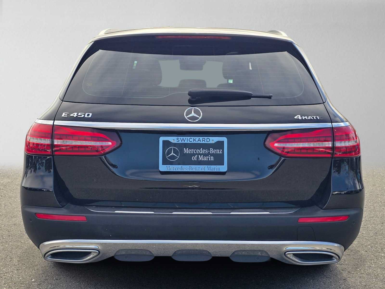 Used 2023 Mercedes-Benz E 450 4MATIC All-Terrain Wagon image 4