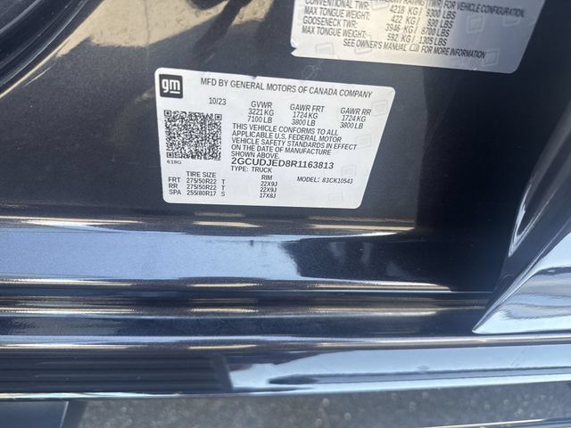 Used 2024 Chevrolet Silverado 1500 High Country w/ Technology Package AWD/4WD image 33