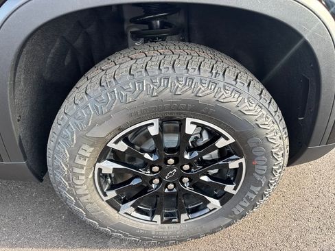 New 2026 Chevrolet Traverse Z71 w/ Enhanced Driving Package AWD/4WD image 11