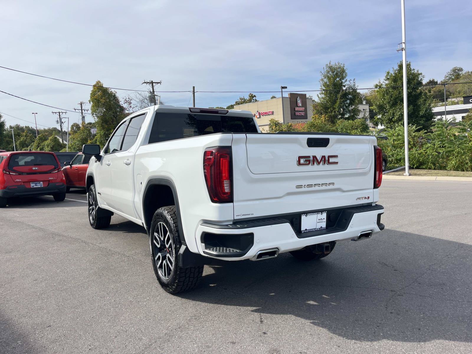 Used 2021 GMC Sierra 1500 AT4 w/ AT4 Premium Package AWD/4WD image 5