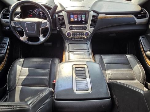 Used 2017 GMC Yukon Denali w/ Open Road Package RWD image 11