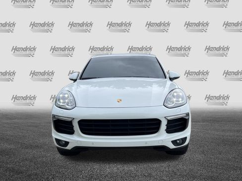 Used 2018 Porsche Cayenne Platinum Edition AWD/4WD image 3