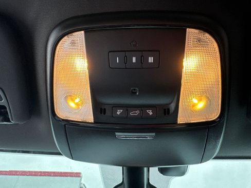 Used 2023 Dodge Durango GT AWD/4WD image 10