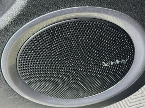 Used 2015 Kia Soul ! w/ Sun & Sound Package image 18