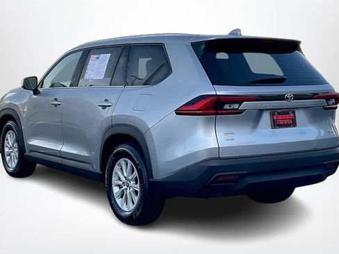 Used 2024 Toyota Grand Highlander AWD image 12