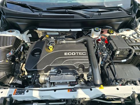 Certified 2022 Chevrolet Equinox Premier FWD image 22