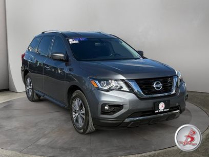 Used 2020 Nissan Pathfinder SL